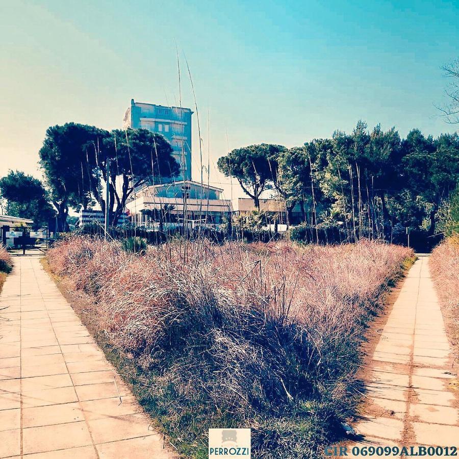 Hotel Perrozzi Vasto Exterior foto